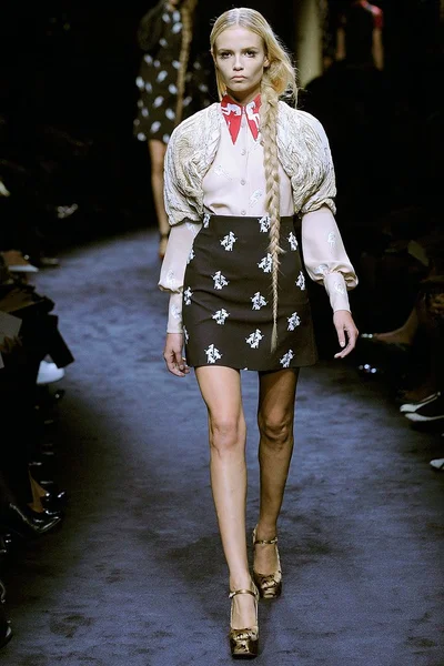 Look 22